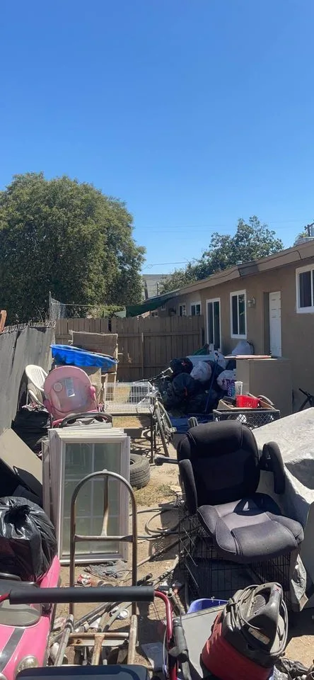 Full House Estate Cleanout in Mount Dora — Property Cleanout in Mount Dora, FL, photo 2